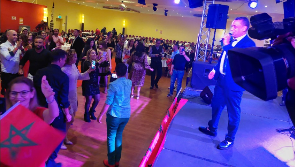 الجالية المغربية المقيمة بسويسرا تخلد الذكرى 46 للمسيرة الخضراء المظفرة الجالية المغربية المقيمة بسويسرا تخلد الذكرى 46 للمسيرة الخضراء المظفرة