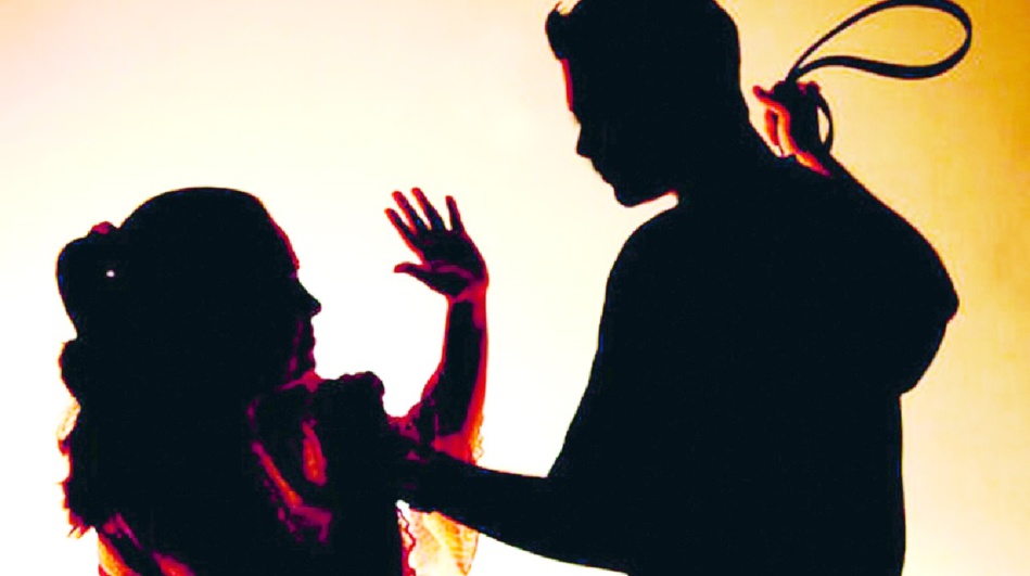 67 في المائة من النساء تعرضن للعنف في جهة كلميم واد نون 67 في المائة من النساء تعرضن للعنف في جهة كلميم واد نون