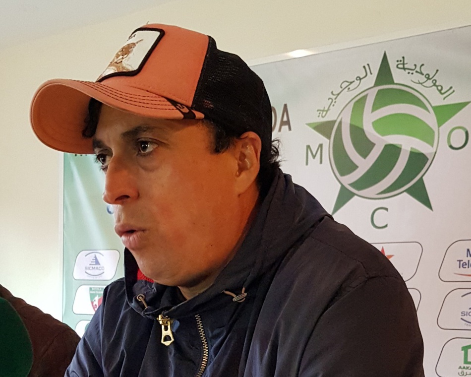 هلال الطير مدربا جديدا لمولودية وجدة خلفا لنبيل نغيز هلال الطير مدربا جديدا لمولودية وجدة خلفا لنبيل نغيز