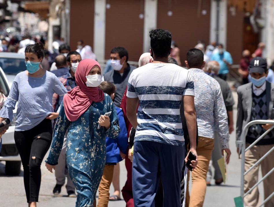 استهتار المغاربة في التعامل مع فيروس كورونا ينذر بانتكاسة  جديدة استهتار المغاربة في التعامل مع فيروس كورونا ينذر بانتكاسة  جديدة