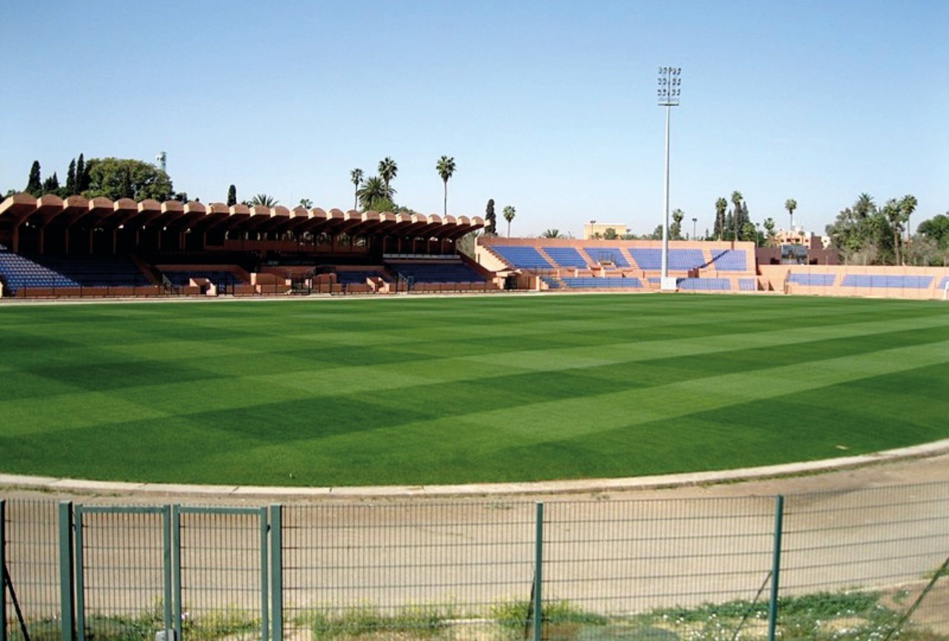 أياد لا تكف عن الحفر لإقبار الكوكب المراكشي ! أياد لا تكف عن الحفر لإقبار الكوكب المراكشي !