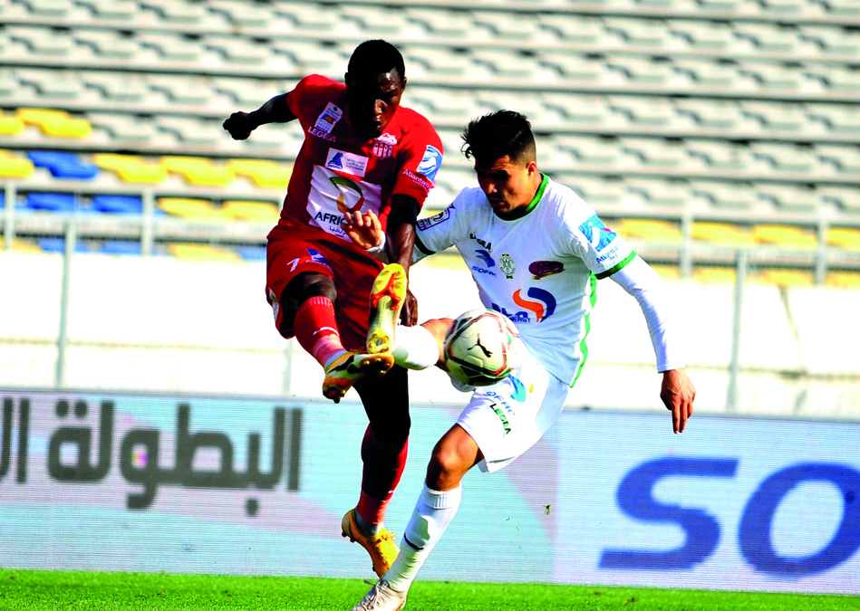 من مباراة سابقة بين الرجاء والحسنية من مباراة سابقة بين الرجاء والحسنية