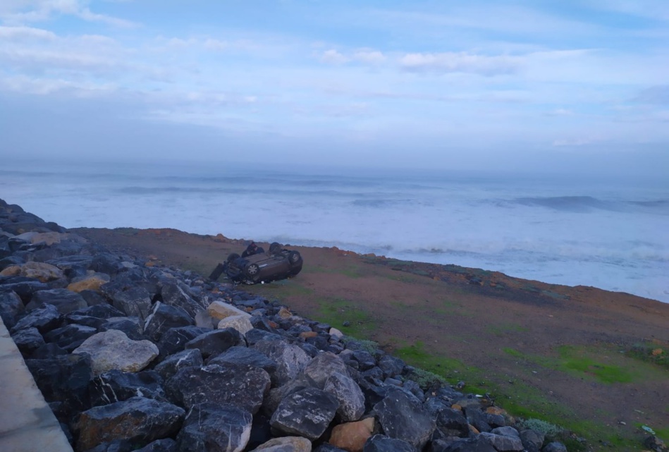 حادثة سير خطيرة بالطريق الشاطئية للرباط حادثة سير خطيرة بالطريق الشاطئية للرباط