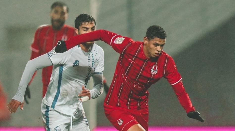 من مباراة الفتح الرباطي و سريع وادي زم من مباراة الفتح الرباطي و سريع وادي زم