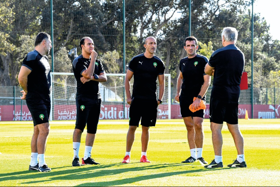 تجمع أسود الأطلس استعدادا لـ "الكان" في خبر كان ! تجمع أسود الأطلس استعدادا لـ "الكان" في خبر كان !