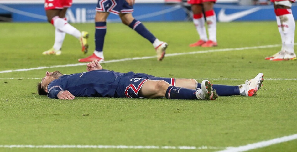 نادي باريس سان جيرمان يعلن إصابة ميسي بفيروس كورونا نادي باريس سان جيرمان يعلن إصابة ميسي بفيروس كورونا