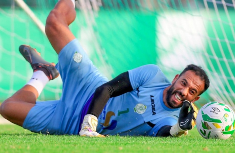 الرجاء يُحرَم من خدمات الزنيتي بدوري أبطال إفريقيا لأربع مباريات الرجاء يُحرَم من خدمات الزنيتي بدوري أبطال إفريقيا لأربع مباريات