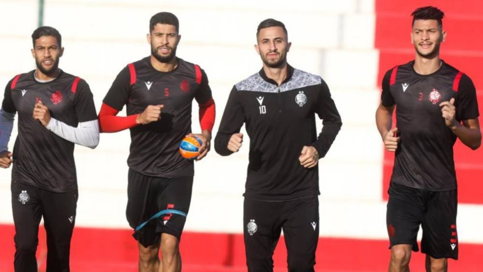 الـ"فيفا" يربك الوداد البيضاوي بمنعه من التعاقدات الشتوية! الـ"فيفا" يربك الوداد البيضاوي بمنعه من التعاقدات الشتوية!