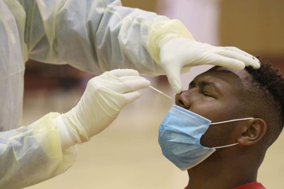 شكوك عن تلاعبات في نتائج فحص كورونا بـ"الكان" والكاف يرد شكوك عن تلاعبات في نتائج فحص كورونا بـ"الكان" والكاف يرد