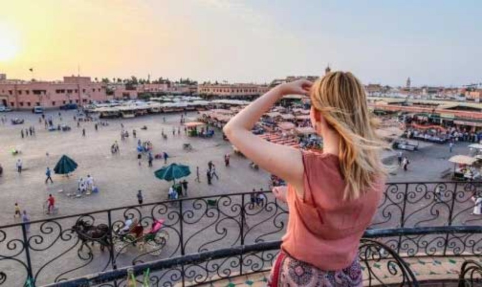 توقع انفراجة سياحية بعد فتح الحدود ومهنيو القطاع بمراكش ينتظرون المزيد توقع انفراجة سياحية بعد فتح الحدود ومهنيو القطاع بمراكش ينتظرون المزيد
