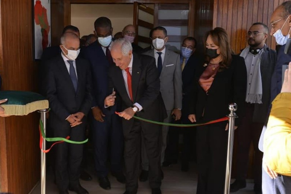 تدشين المقر الجديد للكونفدرالية الإفريقية للكرة الطائرة بالرباط تدشين المقر الجديد للكونفدرالية الإفريقية للكرة الطائرة بالرباط