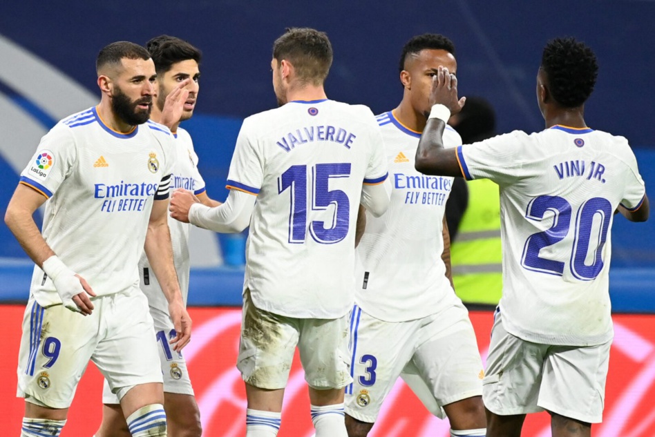 ريال مدريد يضمد جراح دوري الأبطال بالفوز على ألافيس