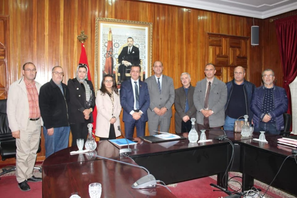 لقاء تواصلي بجماعة شفشاون من أجل نهوض شامل بالمدينة لقاء تواصلي بجماعة شفشاون من أجل نهوض شامل بالمدينة