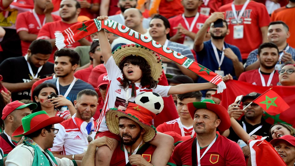 الحكومة المغربية تقرر إعادة فتح الملاعب في وجه الجماهير