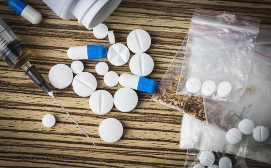 أمن تطوان يحبط عملية تهريب كمية كبيرة للأقراص المهلوسة أمن تطوان يحبط عملية تهريب كمية كبيرة للأقراص المهلوسة