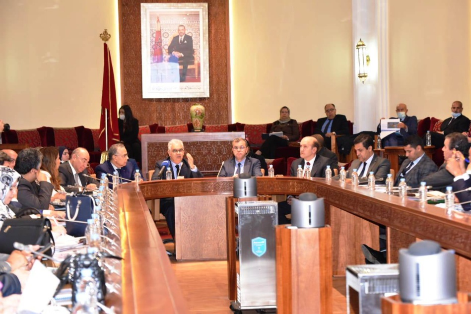 الدكتور نزار بركة: المغرب يواجه الظواهر القصوى و30 في المائة من الموارد مهددة الدكتور نزار بركة: المغرب يواجه الظواهر القصوى و30 في المائة من الموارد مهددة