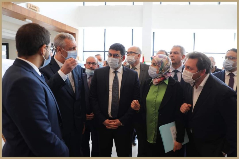 مهدي بنسعيد يتفقد مشاريع ثقافية وشبابية وإعلامية بإقليم الحسيمة مهدي بنسعيد يتفقد مشاريع ثقافية وشبابية وإعلامية بإقليم الحسيمة