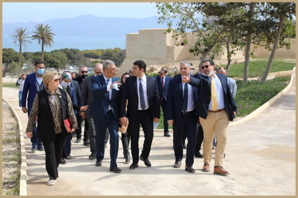 مهدي بنسعيد يتفقد مشاريع ثقافية وشبابية وإعلامية بإقليم الحسيمة مهدي بنسعيد يتفقد مشاريع ثقافية وشبابية وإعلامية بإقليم الحسيمة