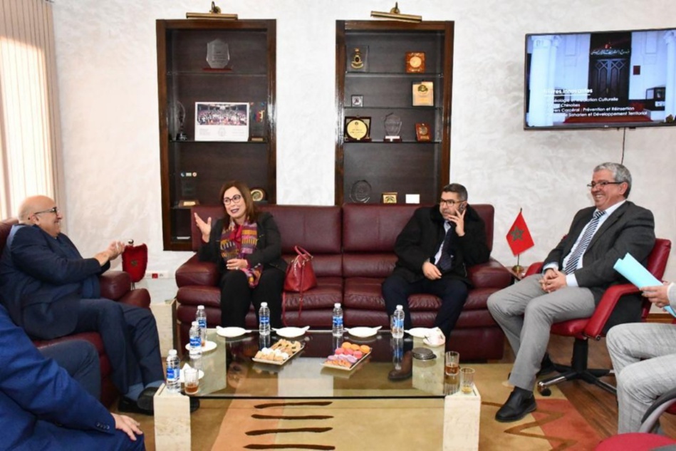 أسماء غلالو تحل ضيفة على جمعية خريجي جامعة محمد الخامس بالرباط أسماء غلالو تحل ضيفة على جمعية خريجي جامعة محمد الخامس بالرباط