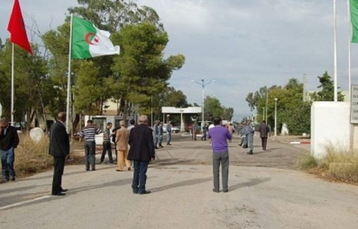 استمرار ترحيل المغاربة عبر الحدود الشرقية استمرار ترحيل المغاربة عبر الحدود الشرقية