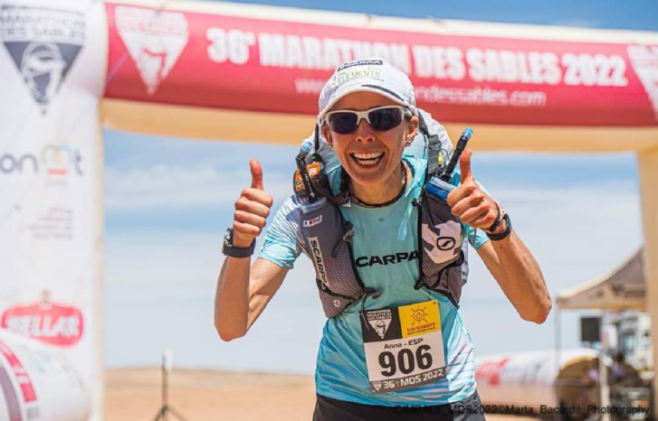 ماراطون الرمال: آنا كوميت تقترب من لقبها الأول ماراطون الرمال: آنا كوميت تقترب من لقبها الأول