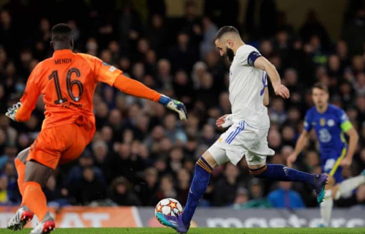 بنزيما يقود الريال لتجاوز تشيلسي بثلاثية بنزيما يقود الريال لتجاوز تشيلسي بثلاثية