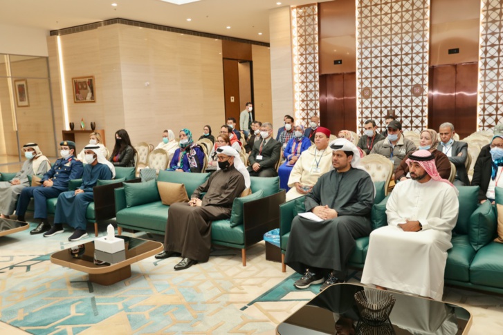 الإمارات تطلق حملة "إفطار الصائم" لفائدة 50 ألف أسرة مغربية الإمارات تطلق حملة "إفطار الصائم" لفائدة 50 ألف أسرة مغربية