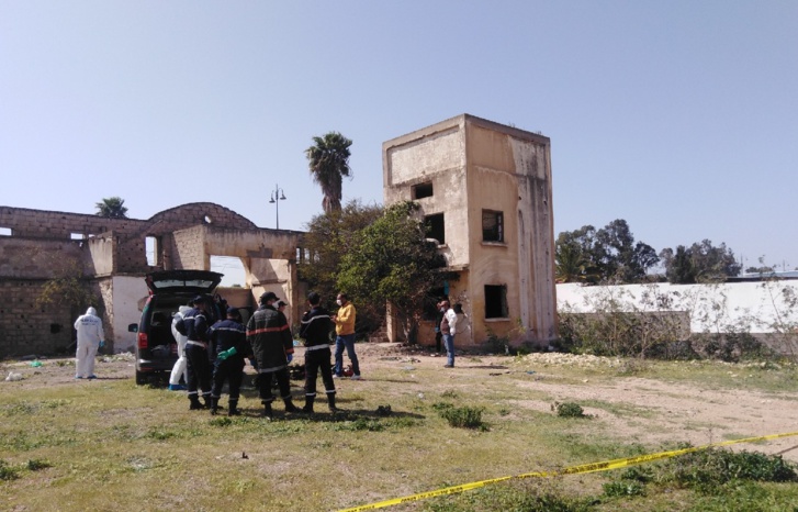 العثور على جثة متدلية من شرفة بناية مهجورة العثور على جثة متدلية من شرفة بناية مهجورة