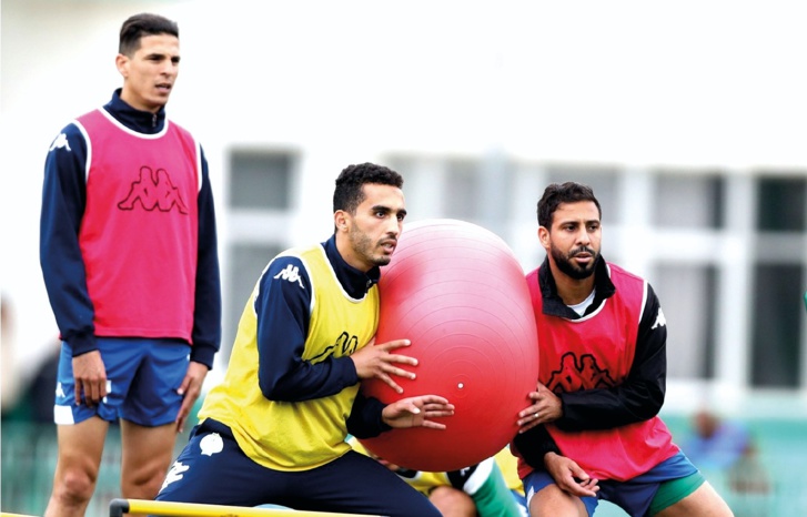 الوداد والرجاء يواصلان تحضيراتهما لأبطال أفريقيا