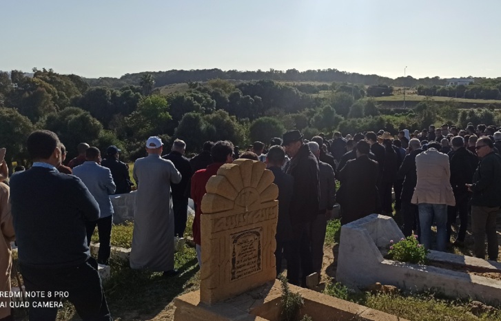 العرائش والمغرب يودعان الاديب حسن الطريبق العرائش والمغرب يودعان الاديب حسن الطريبق