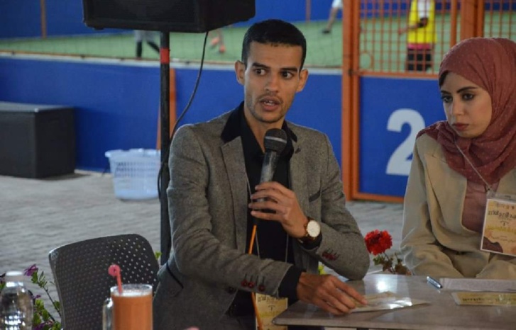 النسخة الأولى من "المقهى الأدبي الفكري" بسوس النسخة الأولى من "المقهى الأدبي الفكري" بسوس