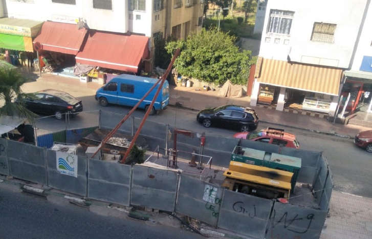 المسؤولون بسيدي البرنوصي يتفاعلون مع شكايات للمواطنين المسؤولون بسيدي البرنوصي يتفاعلون مع شكايات للمواطنين