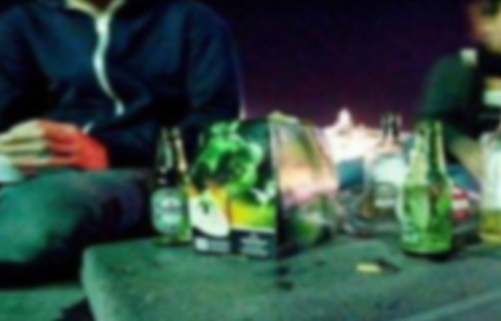 جلسة خمرية تنتهي بطريقة بشعة بالقصر الكبير جلسة خمرية تنتهي بطريقة بشعة بالقصر الكبير