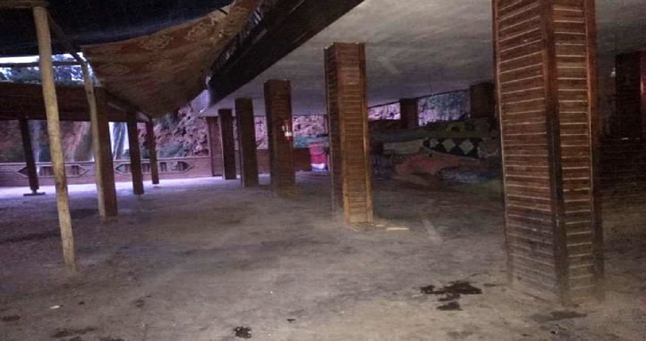 لجنة مختلطة بشلال أوزود للتحقيق في فضيحة تقديم وجبة فاسدة للزبناء لجنة مختلطة بشلال أوزود للتحقيق في فضيحة تقديم وجبة فاسدة للزبناء