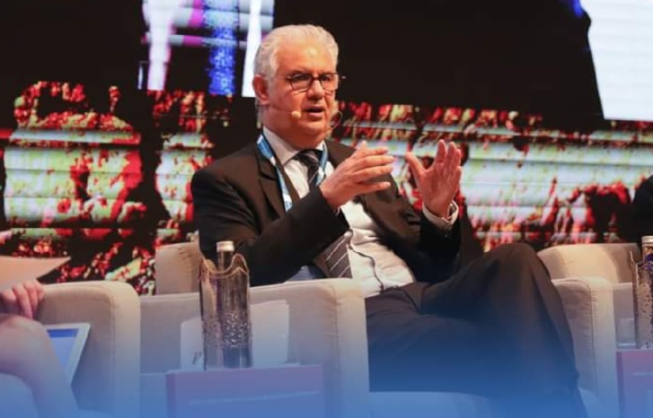 بركة يلتقي بخبراء دوليين في قطاع الماء  بركة يلتقي بخبراء دوليين في قطاع الماء