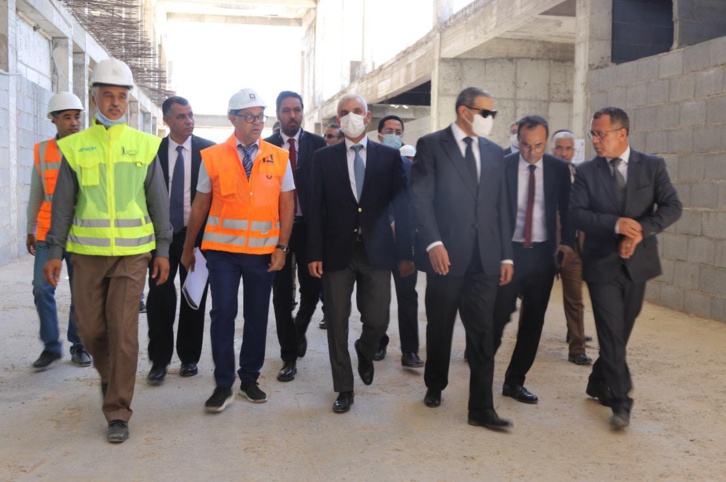 وزير الصحة والحماية الاجتماعية يتفقد مشاريع صحية بجهة العيون الساقية الحمراء وزير الصحة والحماية الاجتماعية يتفقد مشاريع صحية بجهة العيون الساقية الحمراء
