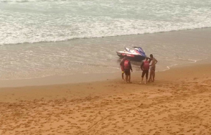 غرق شاب بشاطىء الرميلات قريب أصيلة غرق شاب بشاطىء الرميلات قريب أصيلة