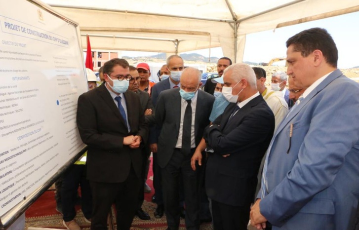 آيت الطالب في زيارة تفقدية لورش بناء المركز الاستشفائي الإقليمي بوزان آيت الطالب في زيارة تفقدية لورش بناء المركز الاستشفائي الإقليمي بوزان