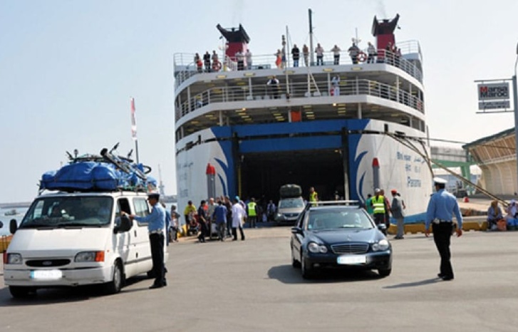 أسعار النقل البحري تقلق الجالية المغربية 