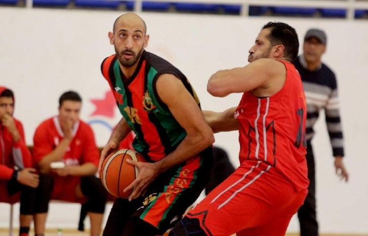 كرة السلة: مواجهة ساخنة بين الجيش الملكي والجمعية السلاوية كرة السلة: مواجهة ساخنة بين الجيش الملكي والجمعية السلاوية