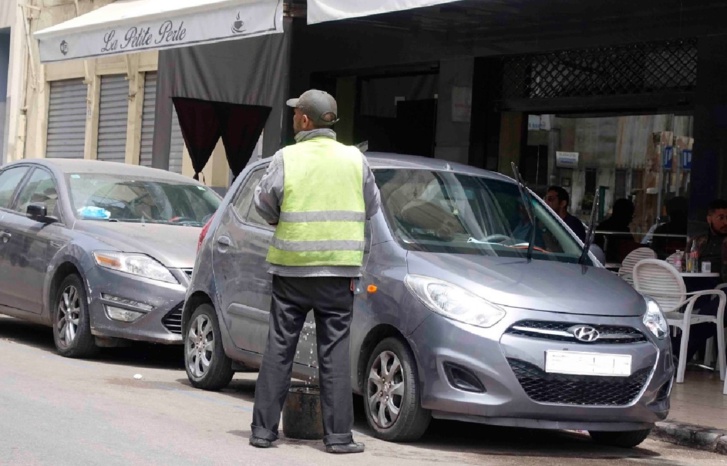حملة أمنية موسعة لتوقيف أصحاب "الجيليات الصفراء"