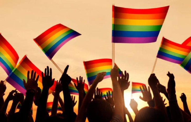 التشجيع على المثلية بمؤسسة تعليمية فرنسية بمراكش يخرج الآباء عن صمتهم