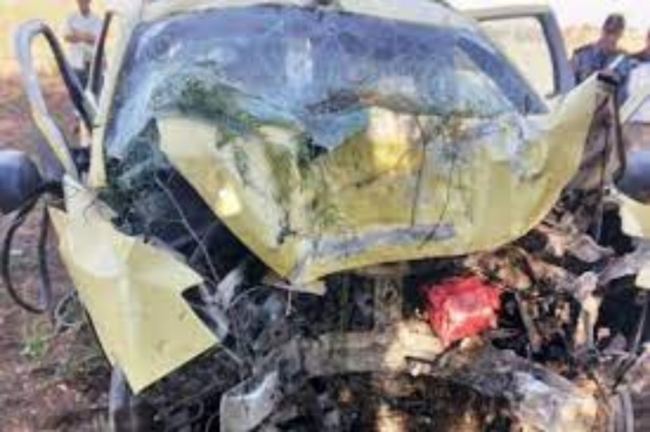 سطات.. مصــرع ثلاثة أشخاص فـي حادثة سير مروعة سطات.. مصــرع ثلاثة أشخاص فـي حادثة سير مروعة