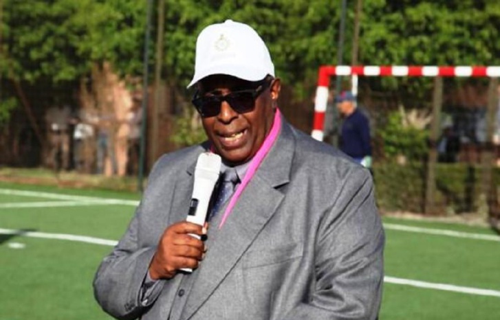 اتحاد النقابات الوطنية يكرم القيادي الحاج بلفاطمي اتحاد النقابات الوطنية يكرم القيادي الحاج بلفاطمي