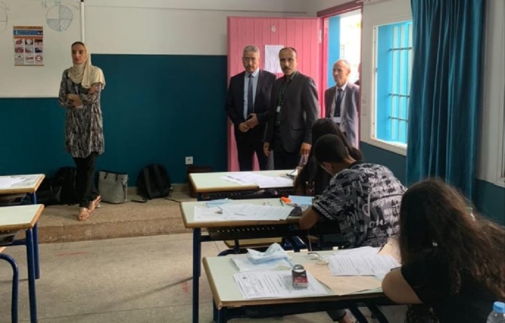 المديرية الإقليمية للتعليم بالرباط تنوه بمحصلة نتائج الباكلوريا المديرية الإقليمية للتعليم بالرباط تنوه بمحصلة نتائج الباكلوريا