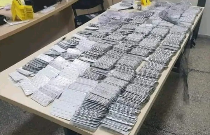 توقيف ثلاثيني متورط في حيازة السلاح وترويج المخدرات توقيف ثلاثيني متورط في حيازة السلاح وترويج المخدرات