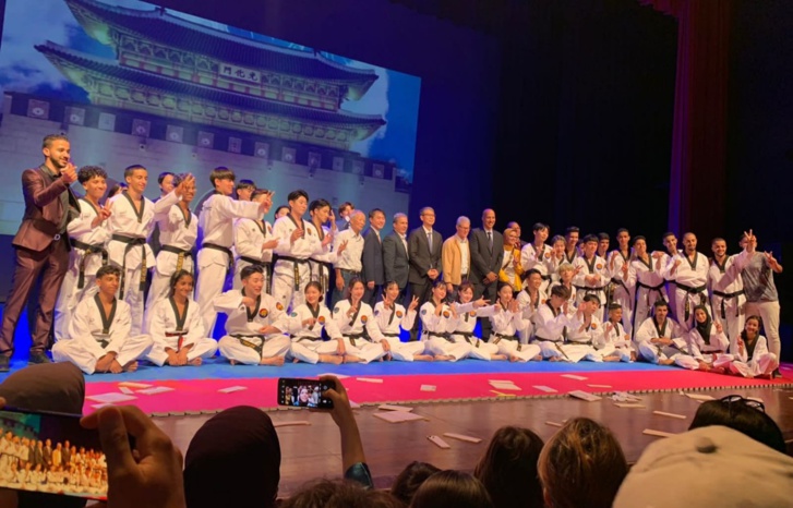 سفارة كوريا الجنوبية تنظم حفلا رياضيا بمسرح محمد الخامس سفارة كوريا الجنوبية تنظم حفلا رياضيا بمسرح محمد الخامس