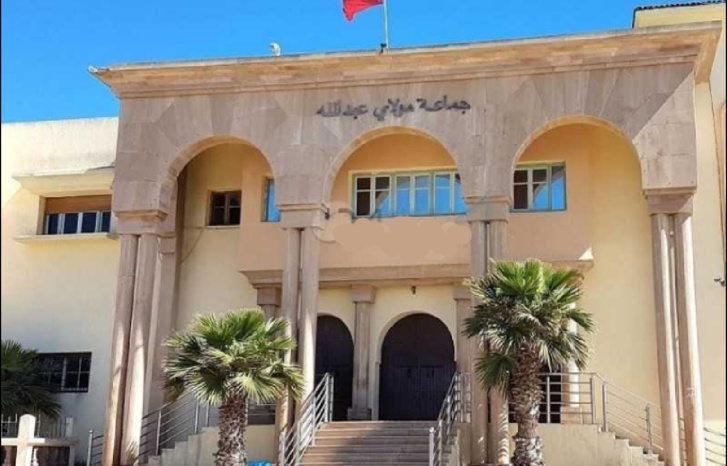 الجديدة.. ظاهرة البناء العشوائي تحاصر الإقليم من جهاته الثلاث الجديدة.. ظاهرة البناء العشوائي تحاصر الإقليم من جهاته الثلاث