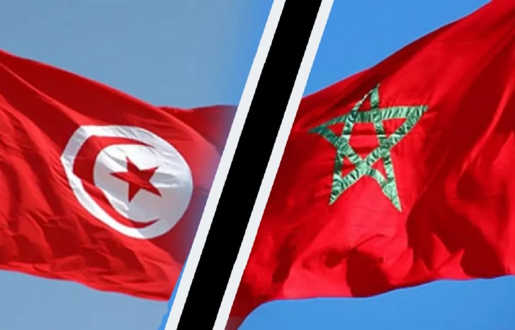 وقفة احتجاج لجامعة الكفاءات المغربية المقيمة بالخارج وقفة احتجاج لجامعة الكفاءات المغربية المقيمة بالخارج