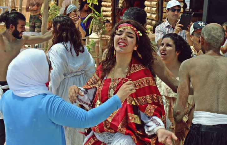 حرب أهلية قاب قوسين أو أدنى بالجارة الشرقية حرب أهلية قاب قوسين أو أدنى بالجارة الشرقية